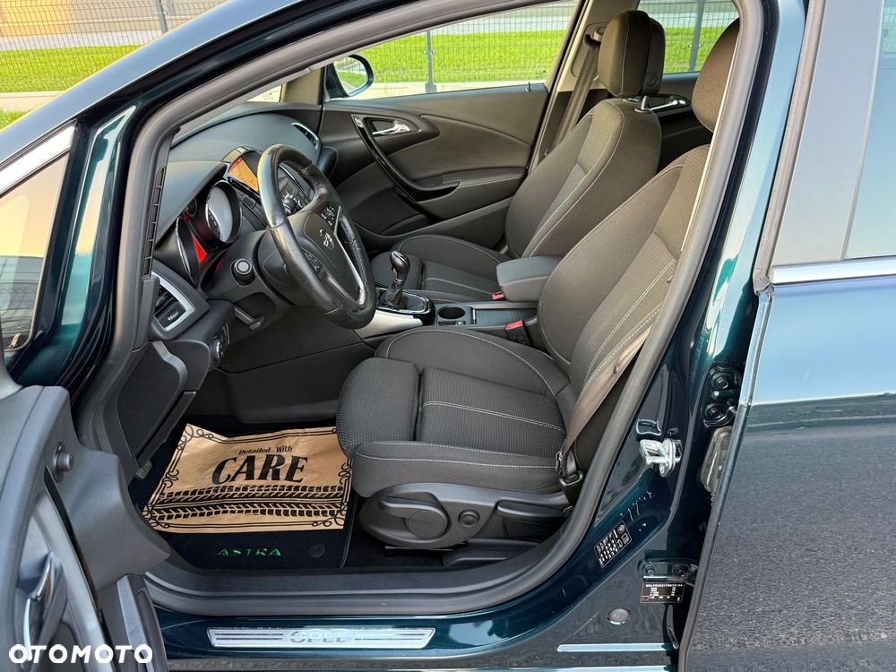 Opel Astra 1.4 Turbo Exklusiv - 20