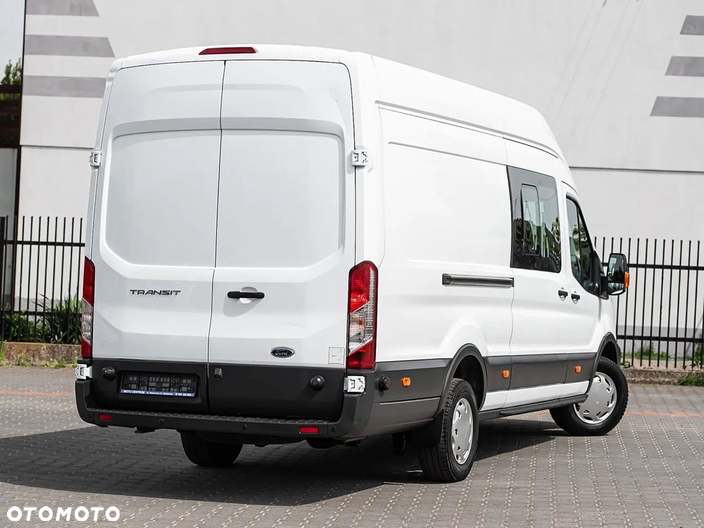 Ford Transit - 9