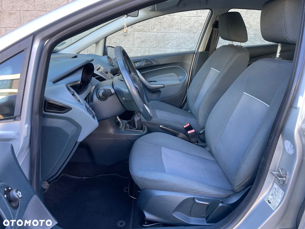 Ford Fiesta 1.25 SYNC Edition - 10