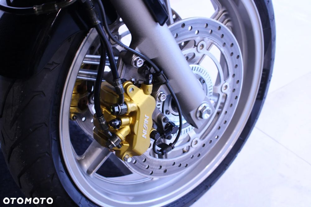 Honda CBF - 27