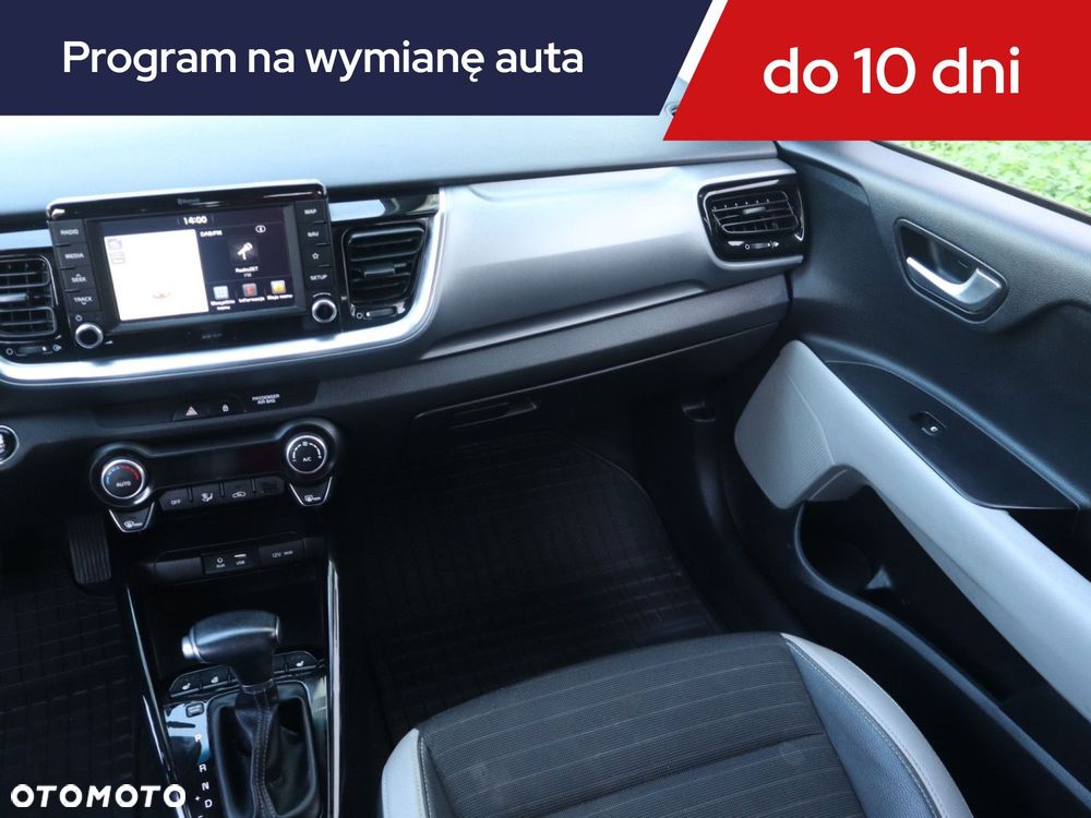 Kia Stonic - 10