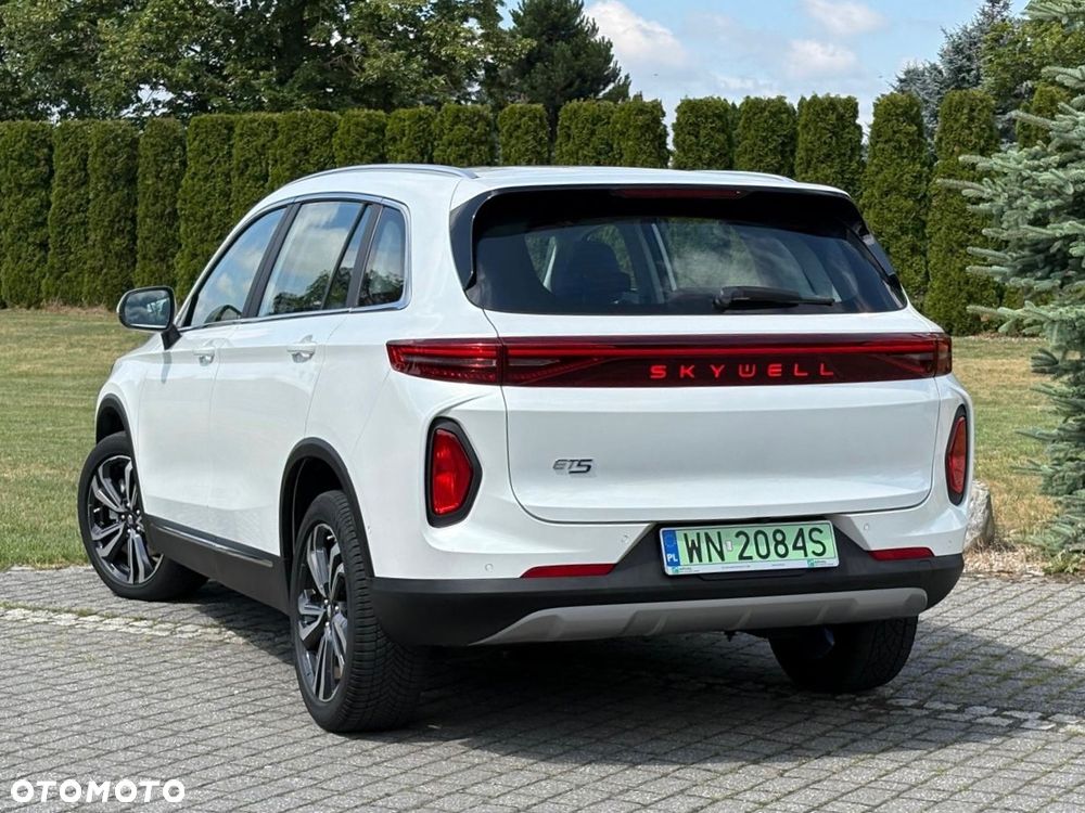 Skywell ET5 72kWh Luxury - 6