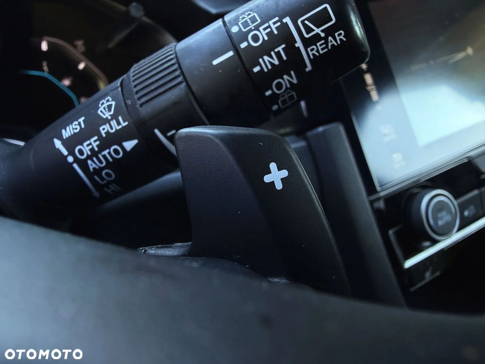 Honda Civic 1.0 i-VTEC Turbo CVT Elegance - 22