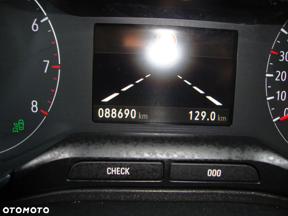 Opel Grandland X - 2