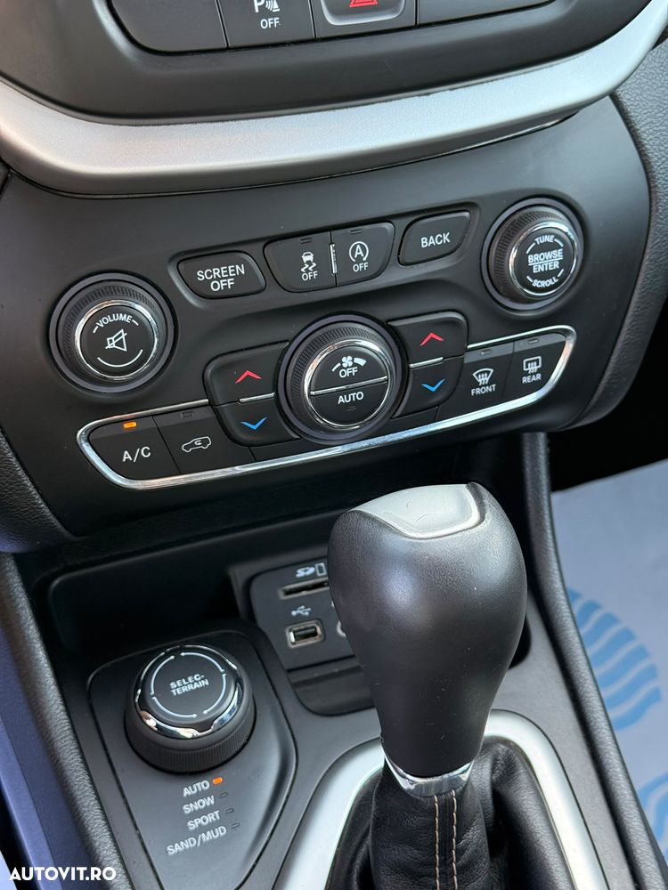 Jeep Cherokee 2.2 Multijet Active Drive I Automatik Longitude - 23