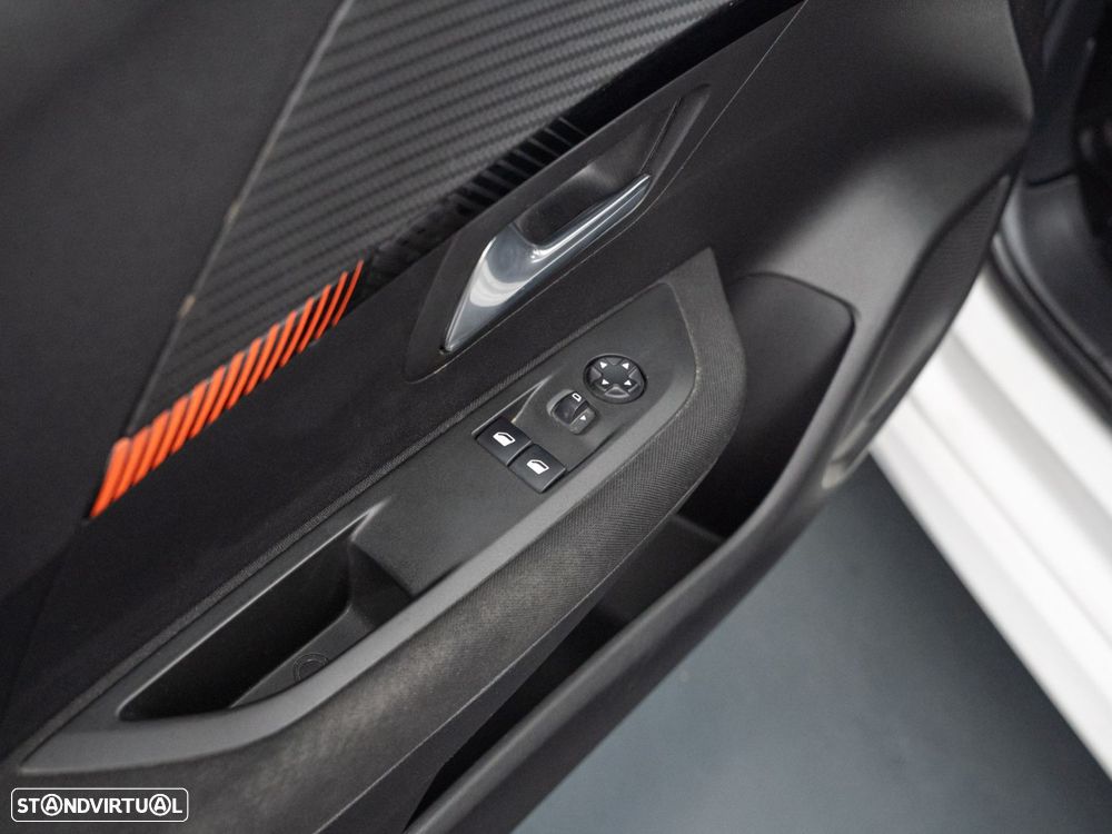 Peugeot e-208 50 kWh Active - 17