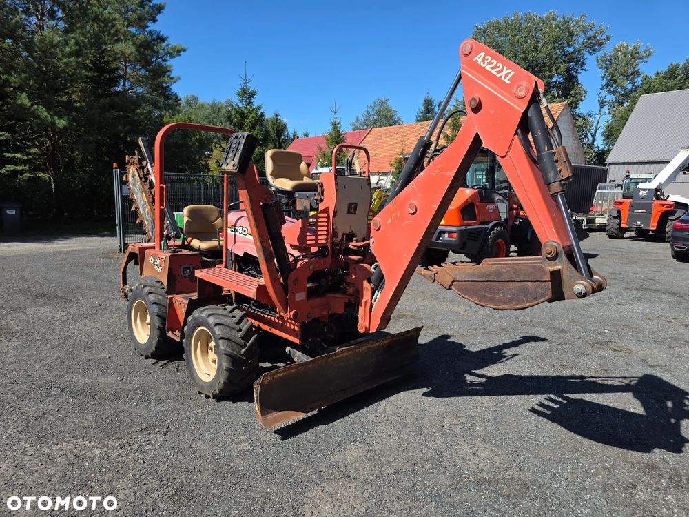 Ditch Witch RT40 - 25