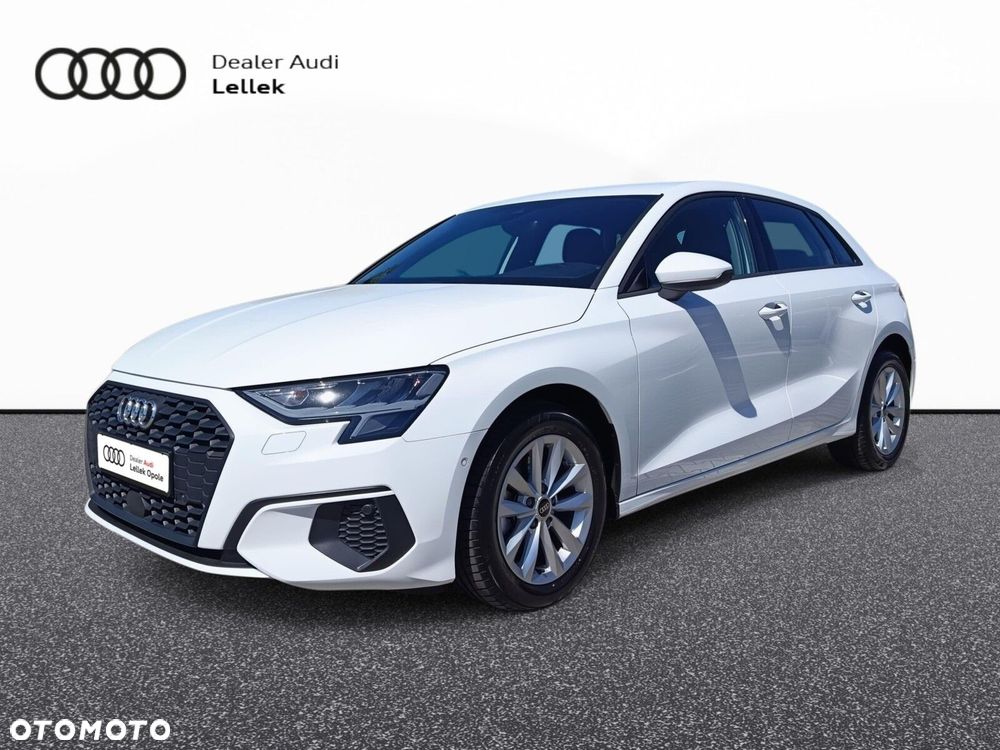 Audi A3 Sportback - 2