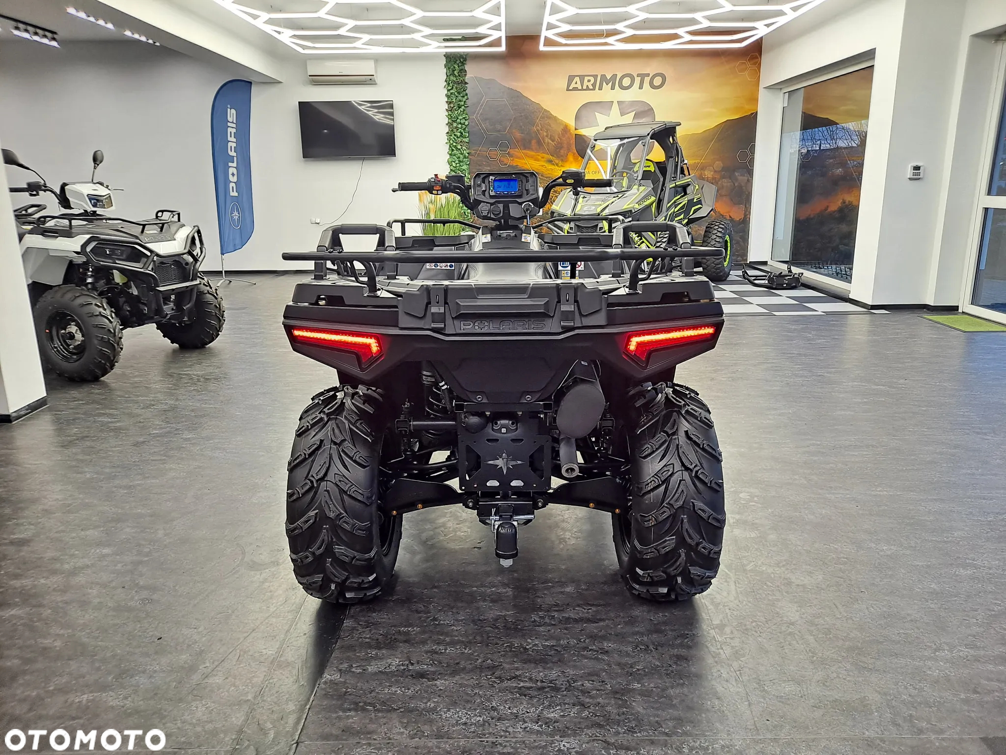 Polaris Sportsman - 6
