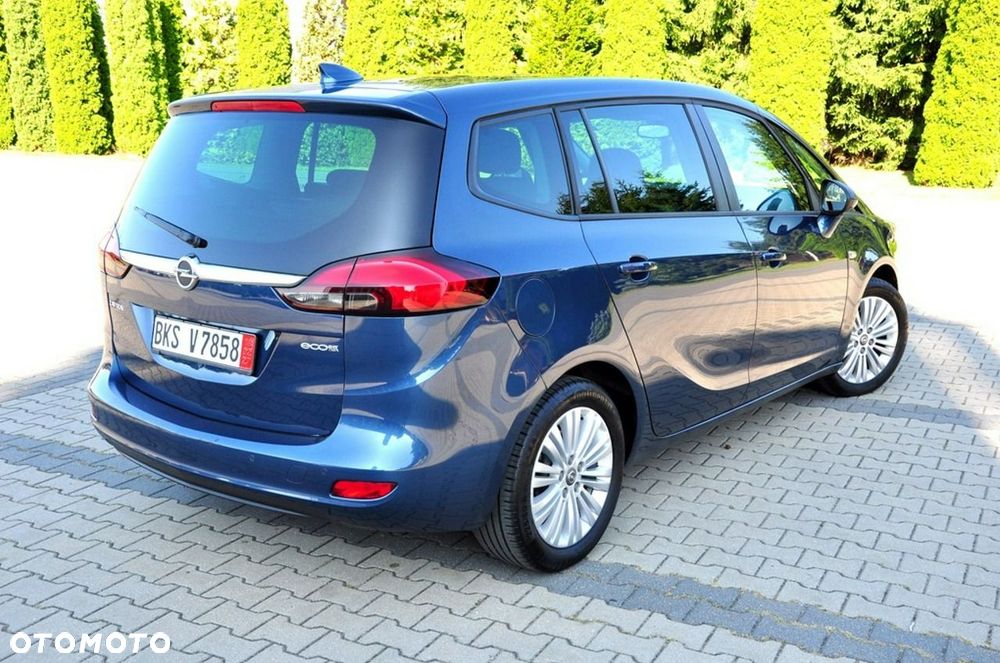 Opel Zafira - 18
