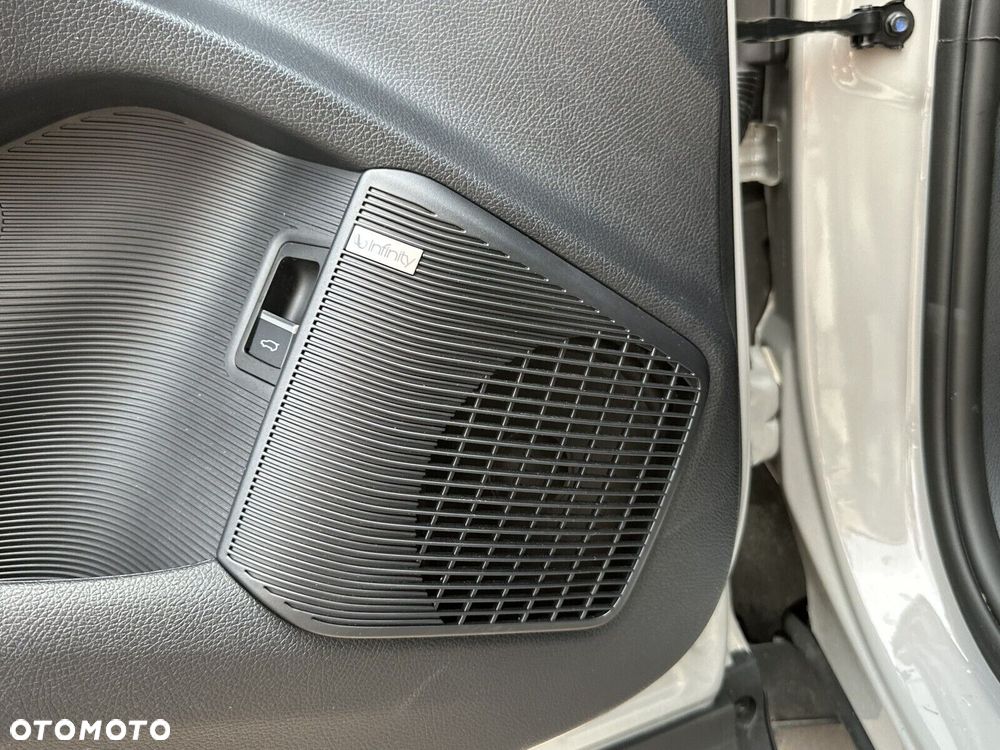 BYD Seal U - 36
