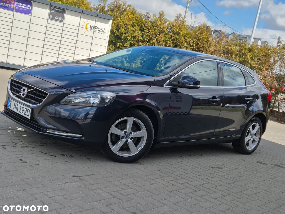 Volvo V40 D2 Momentum - 3