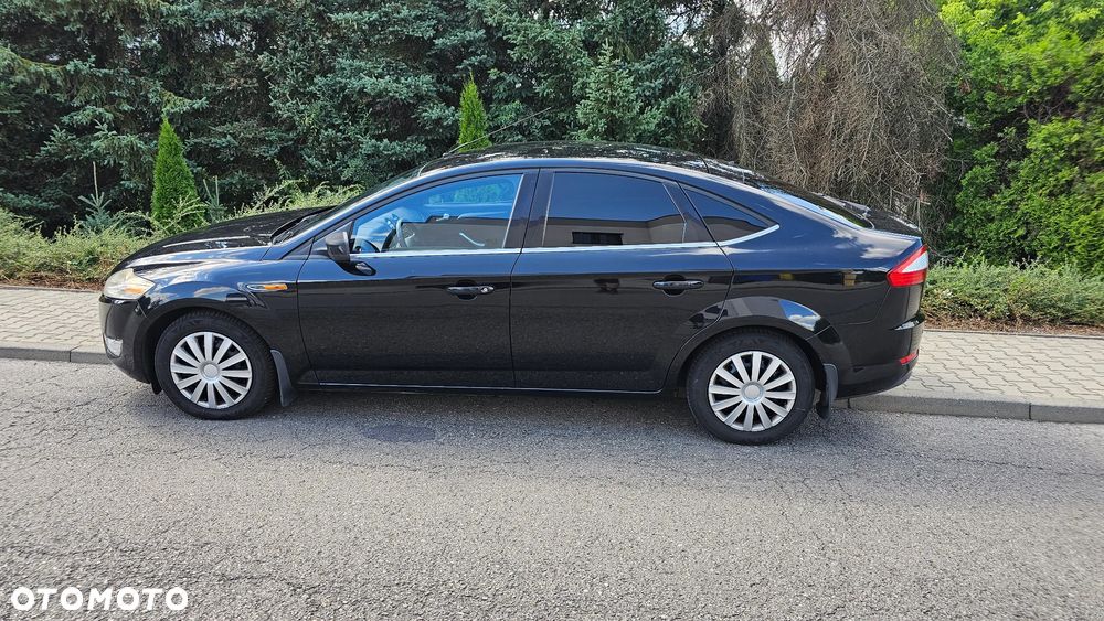 Ford Mondeo 2.0 Titanium - 1