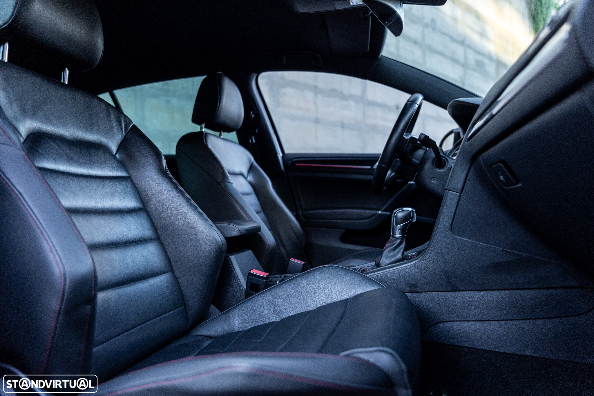 VW Golf 2.0 TSi GTi DSG Performance - 13
