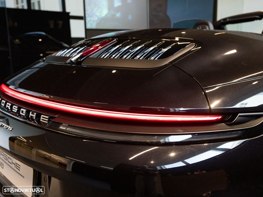 Porsche 911 (992) Carrera PDK - 32