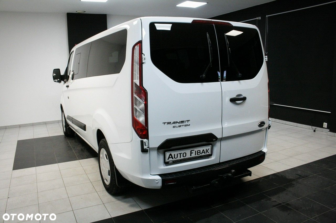 Ford Transit Custom - 10