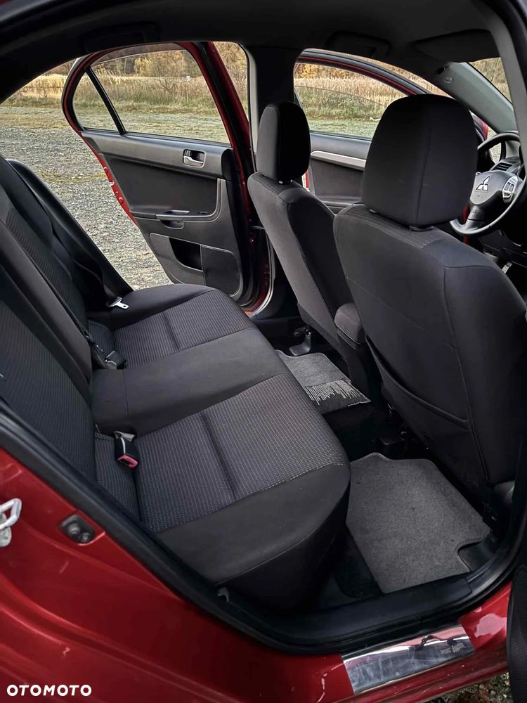 Mitsubishi Lancer 1.8 Intense LPG - 9