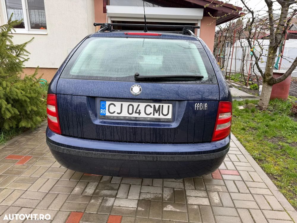 Skoda Fabia 1.2 HTP Combi Comfort - 2