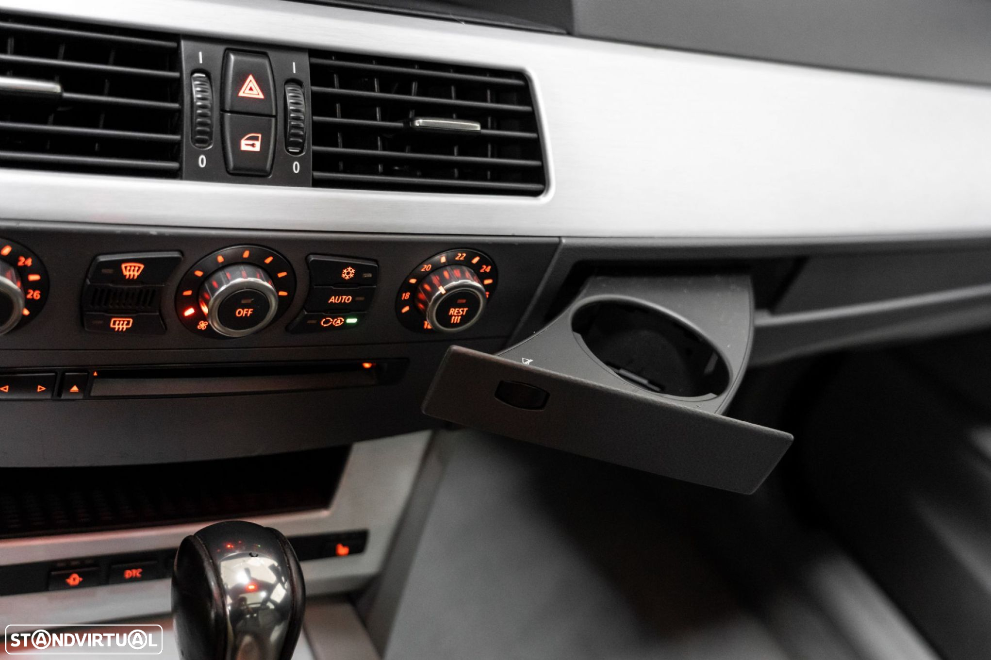 BMW 530 XiA Touring - 16