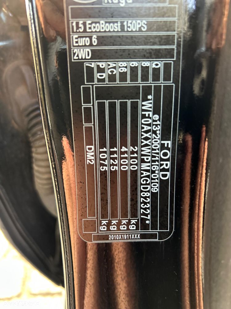 Ford Kuga 1.5 EcoBoost 2x4 Titanium - 31