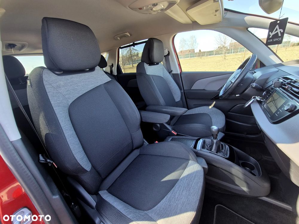 Citroën C4 Picasso BlueHDi 120 Exclusive - 26