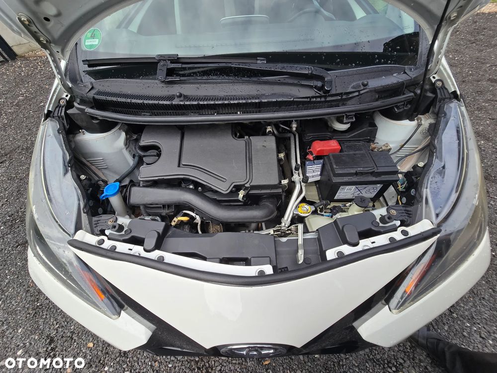 Toyota Aygo x - 7