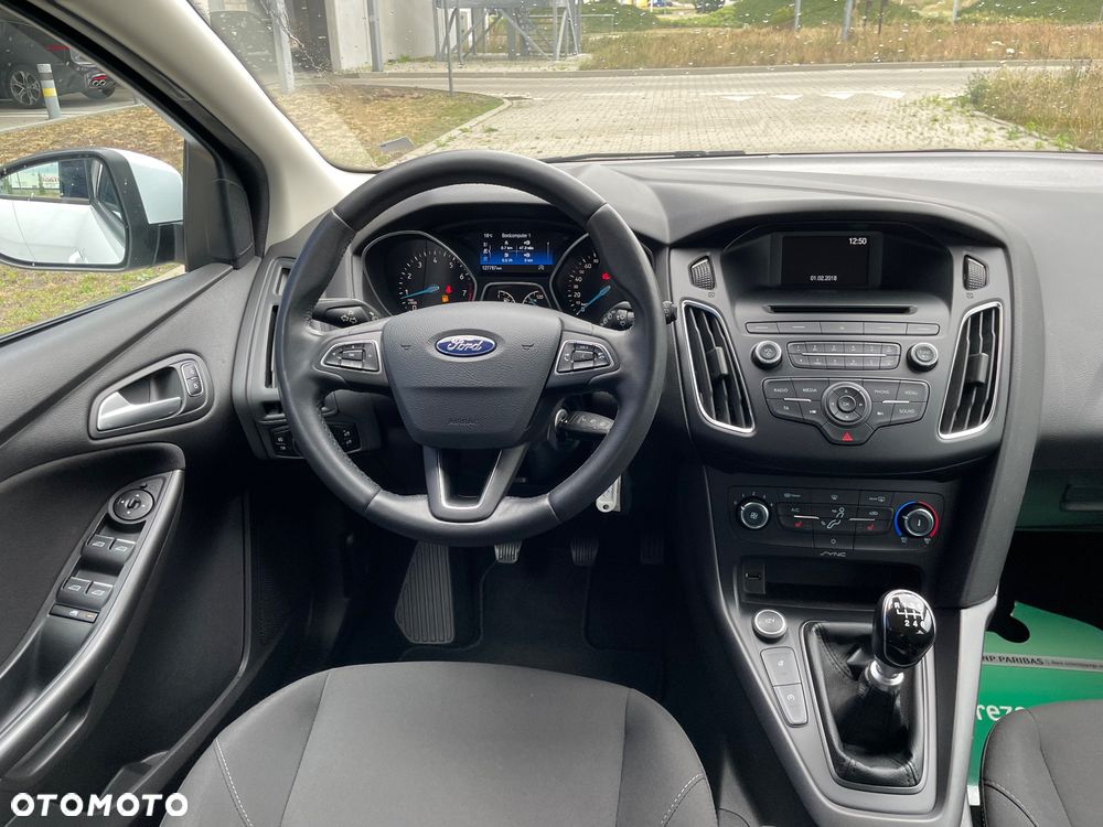 Ford Focus 1.0 EcoBoost Start-Stopp-System TREND - 15
