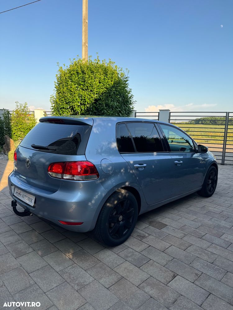 Volkswagen Golf 1.6 Team - 6