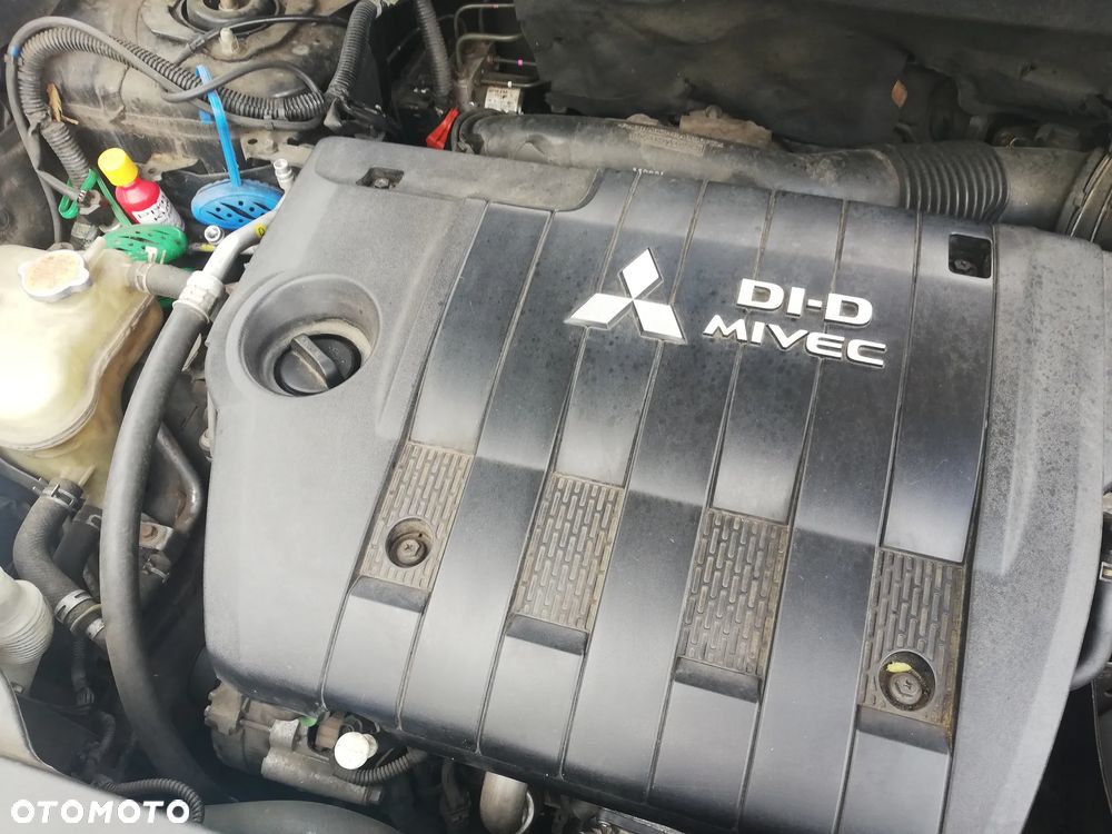 Mitsubishi ASX 1.8 DID Intense AS&G - 17