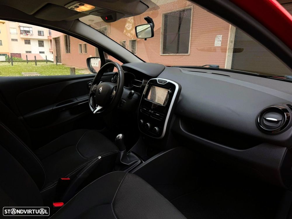 Renault Clio 0.9 TCE Dynamique S - 10