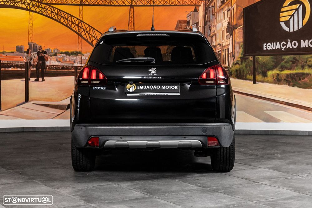 Peugeot 2008 1.6 BlueHDi Allure - 4