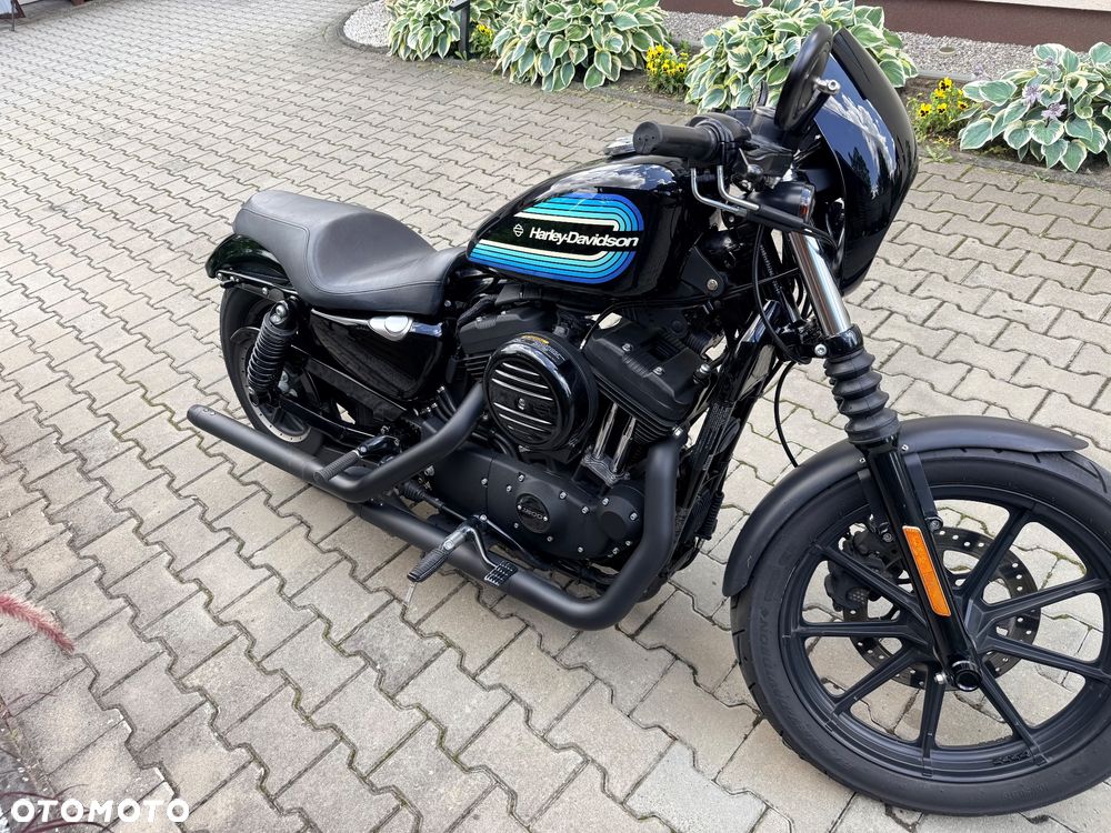Harley-Davidson Sportster Iron 1200 - 10