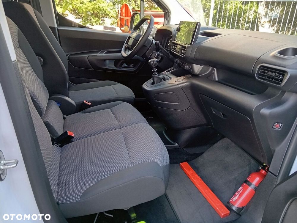 Toyota PROACE CITY - 8