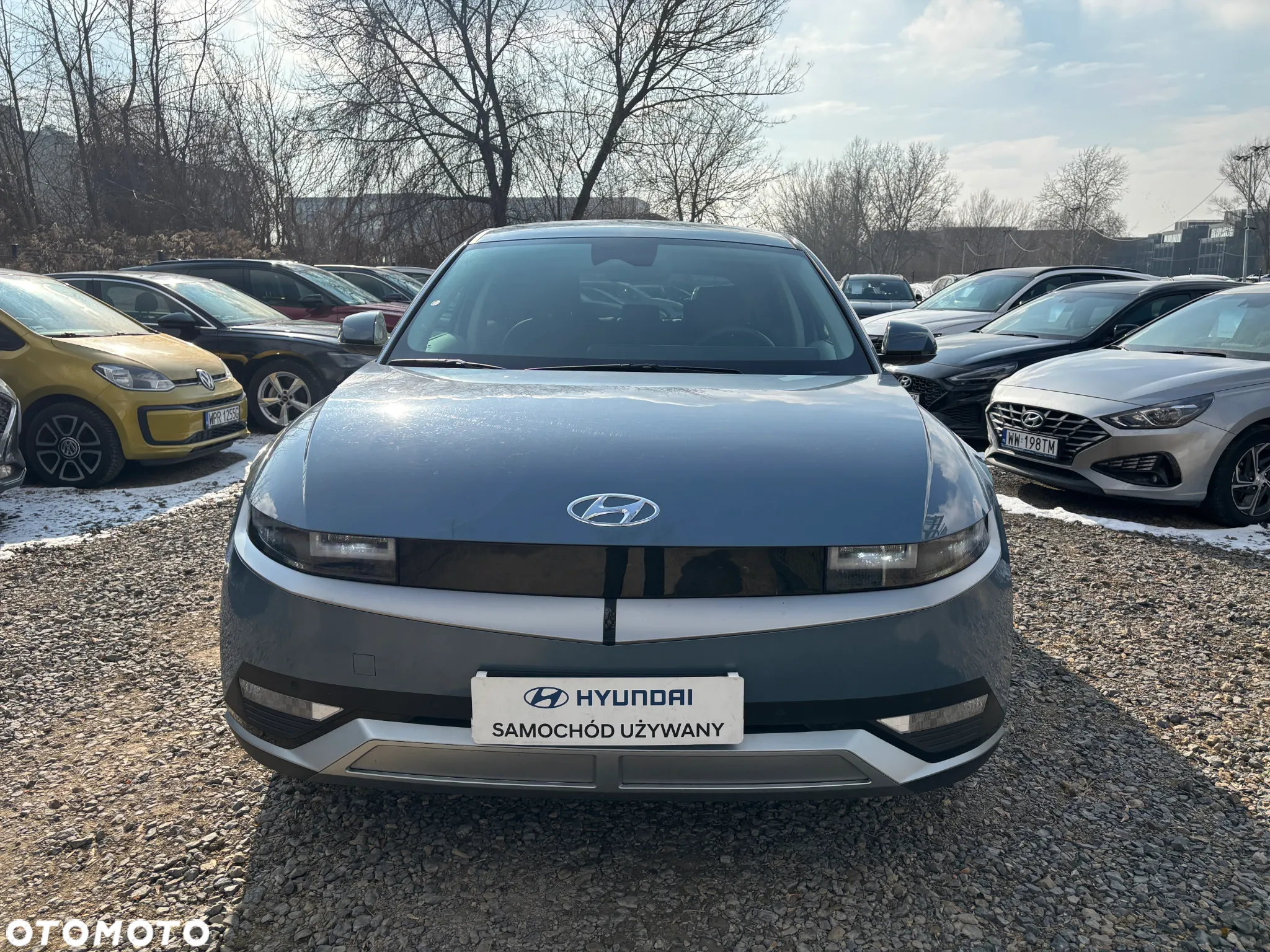 Hyundai IONIQ - 8