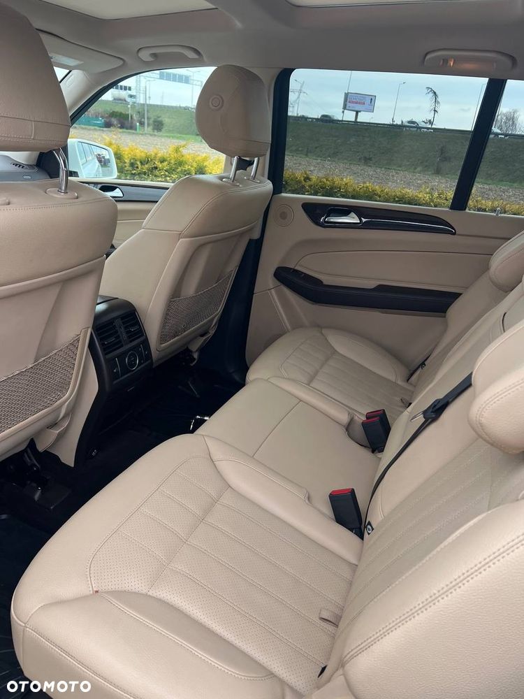 Mercedes-Benz GLS 400 4Matic 9G-TRONIC - 7