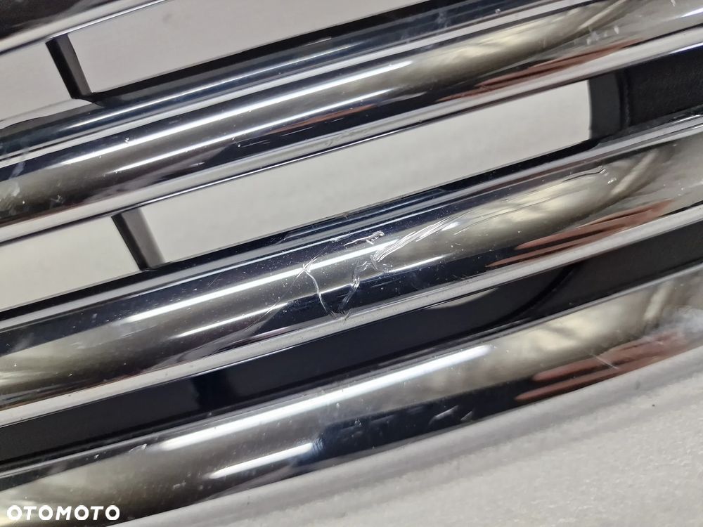 MINI COOPER R50 / R52 / R53 01- ATRAPA / GRILL / KRATKA ŚRODKOWA ZDERZAKA PRZEDNIEGO PRZÓD , NR 5113-1490376 / 1490376 , NR AUKCJI KR339 - 5