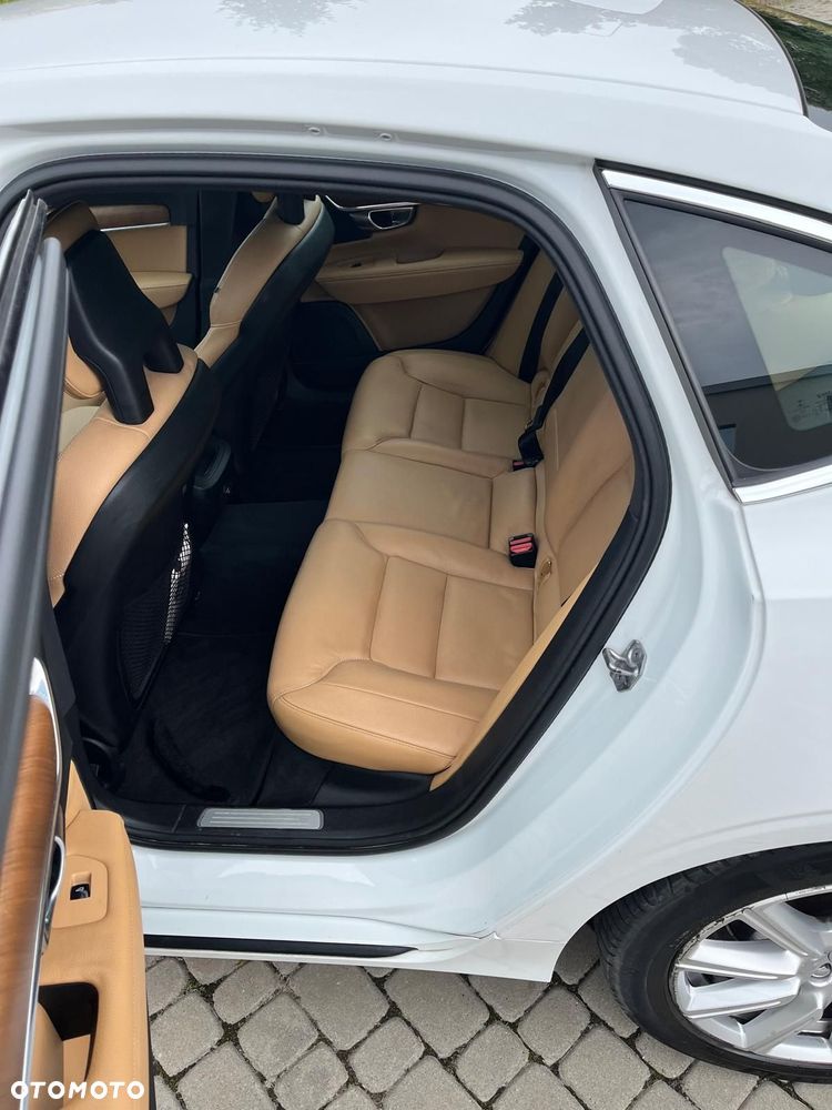Volvo S90 D4 AWD Inscription - 9