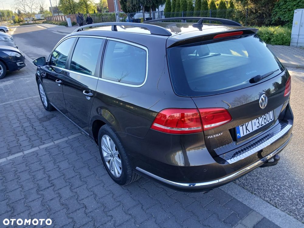 Volkswagen Passat 1.6 TDI Comfortline - 6
