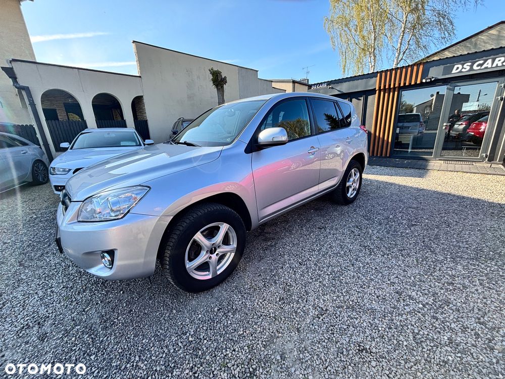 Toyota RAV4 2.0 4x2 - 12