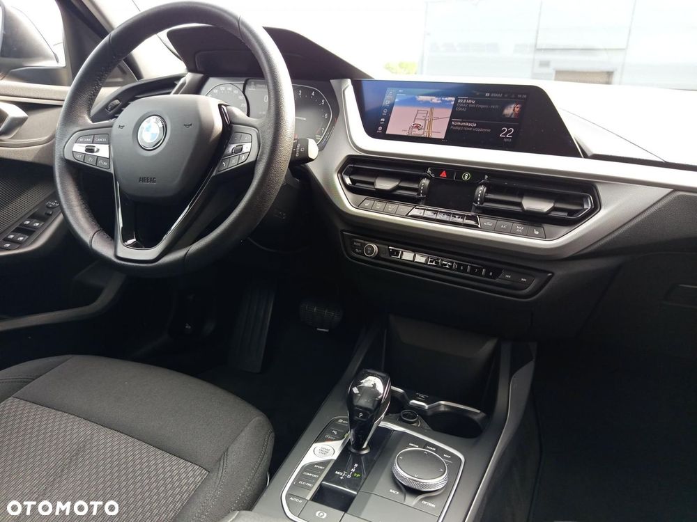 BMW Seria 1 - 12