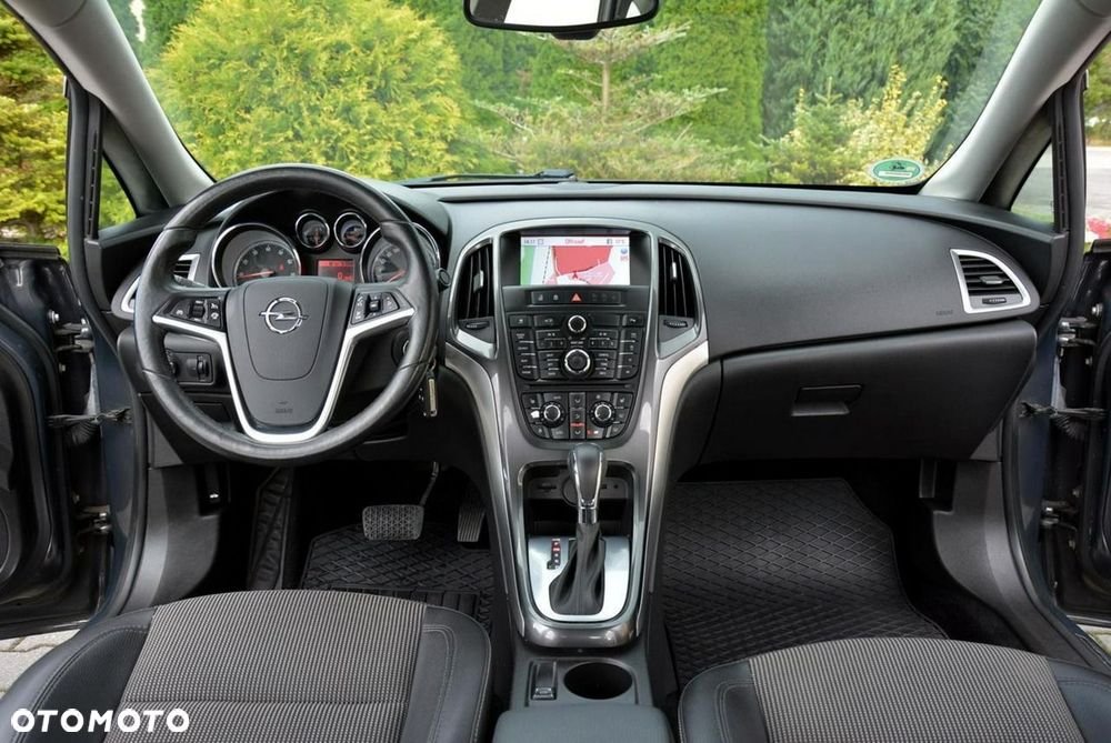Opel Astra 2013