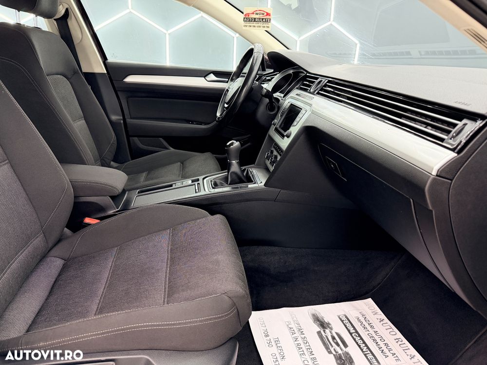 Volkswagen Passat Variant 2.0 TDI (BlueMotion Technology) Trendline - 15