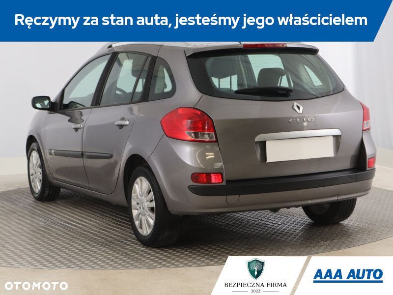 Renault Clio - 6