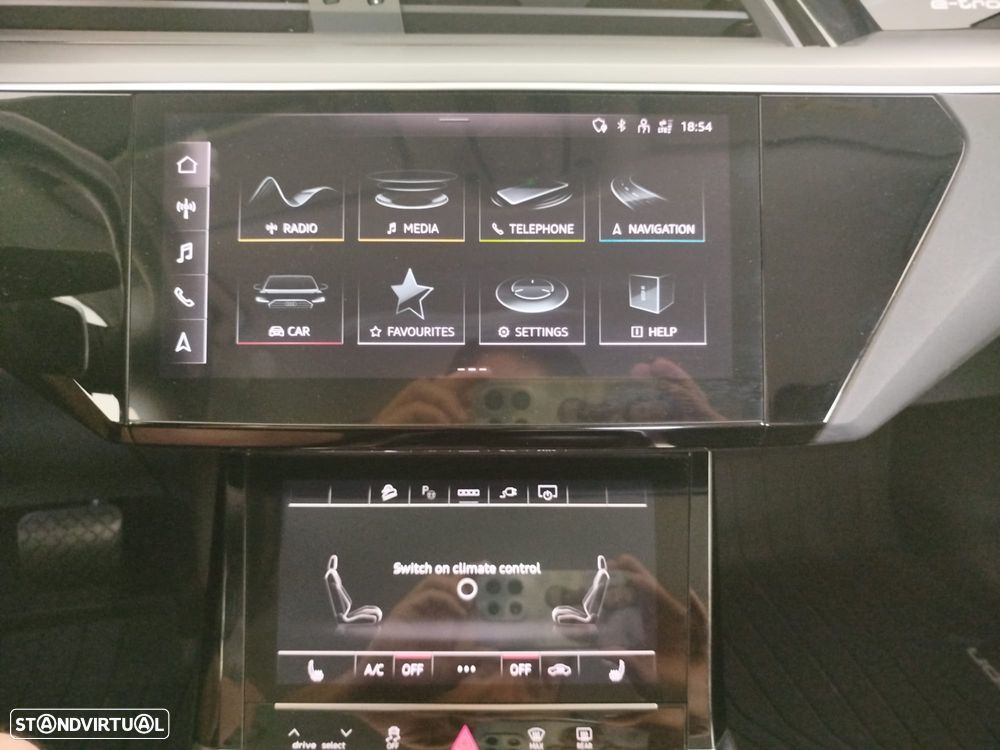 Audi e-tron 50 quattro Advanced - 12