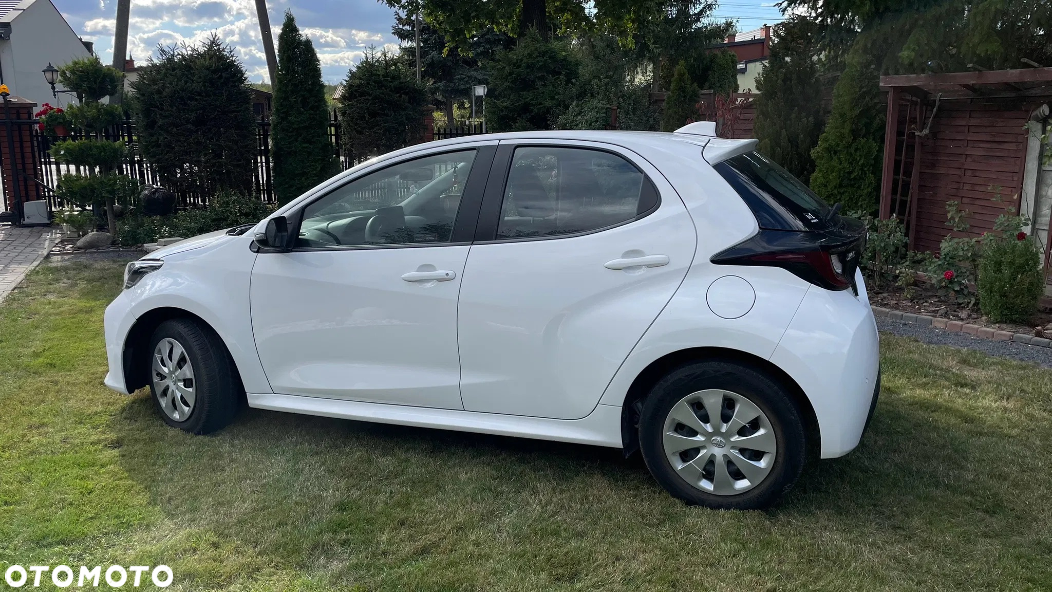 Toyota Yaris 1.0 Active - 8