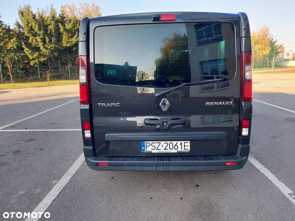Renault Trafic SpaceClass 2.0 dCi - 8