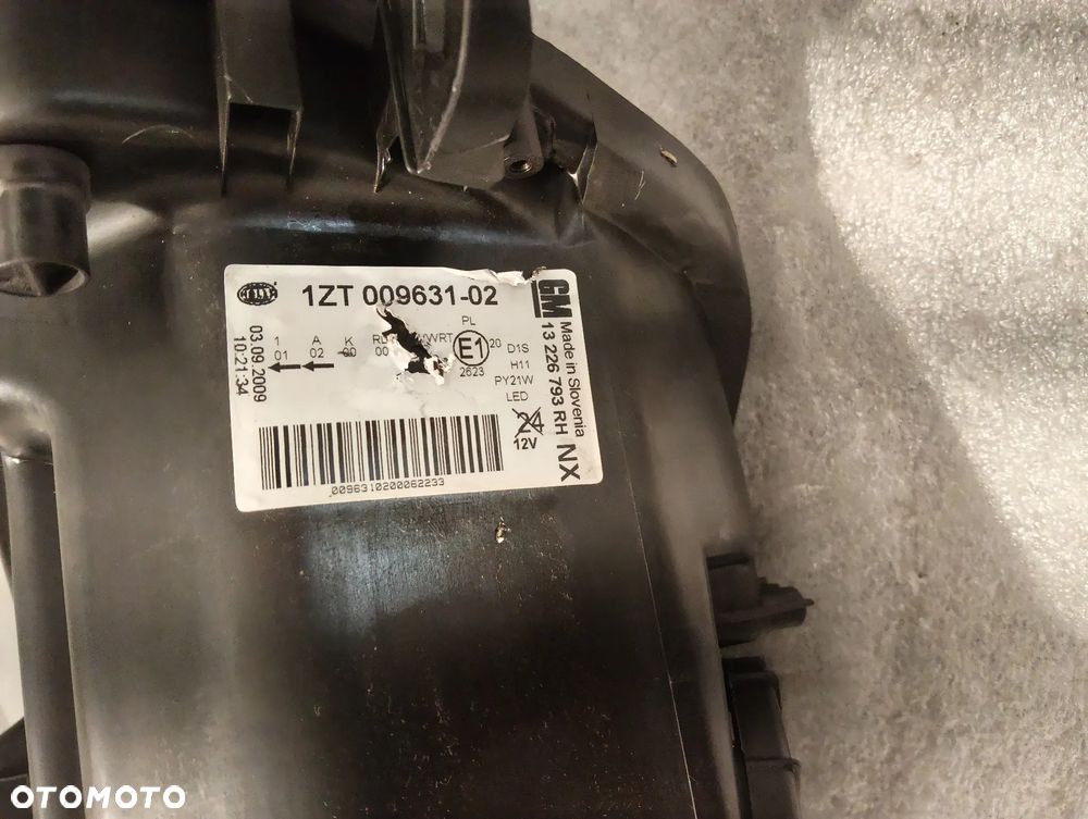 Opel Insignia A XENON PRZÓD STRONA PRAWA  1ZT009631 - 5