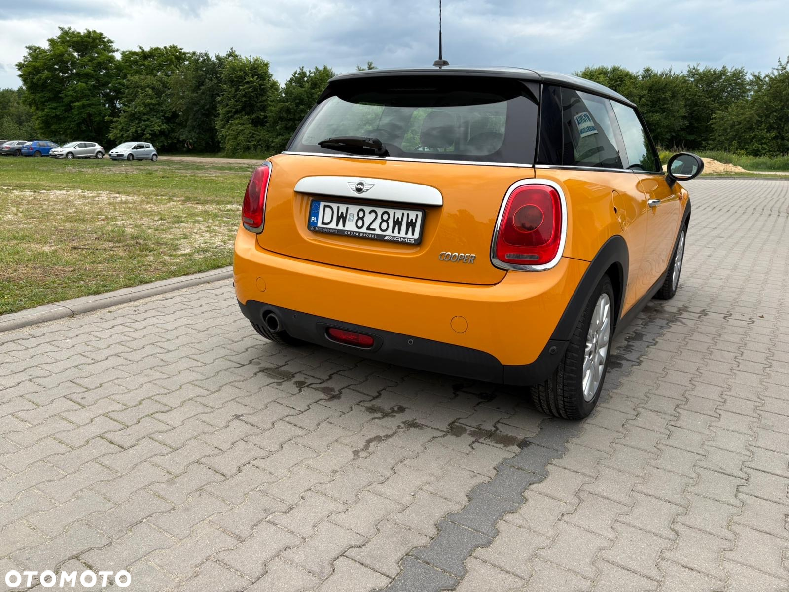 MINI Cooper Standard - 4