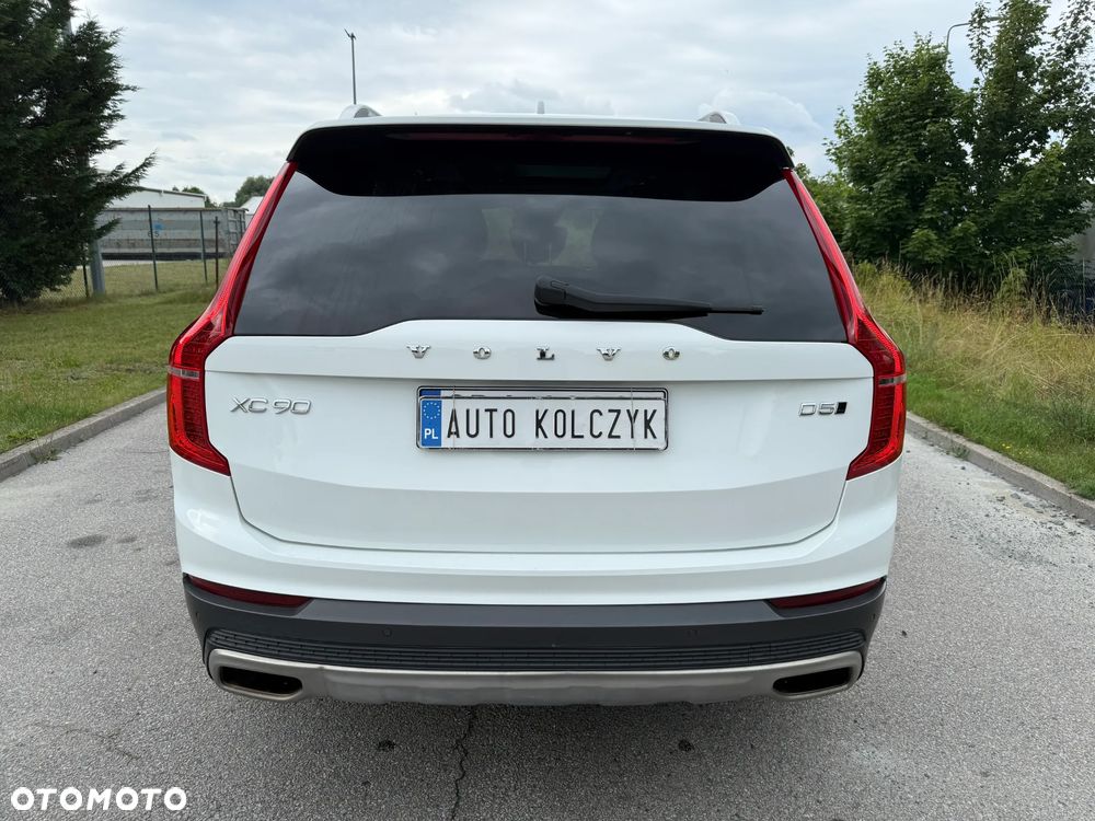 Volvo XC 90 - 6