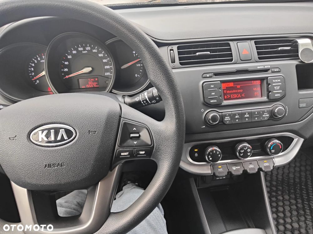 Kia Rio 1.2 Dream-Team Edition - 13